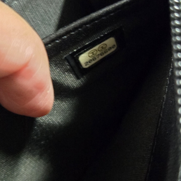 CHANEL Boy Black Quilted Lambskin Zip-around Wallet - Picture 14 of 14